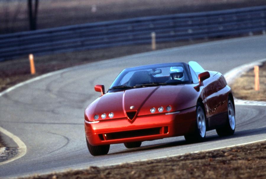  Alfa Romeo 164 Proteo Concept 1991 года  (фото 27 из 34)